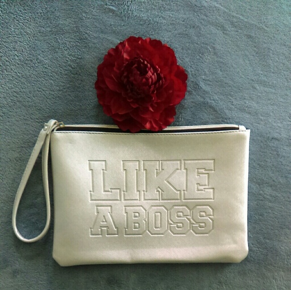non branded Handbags - 💥SALE!💥"LIKE A BOSS" CLUTCH